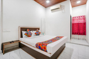 FabExpress Sai Lodging I - Nr Nashik Railway Station